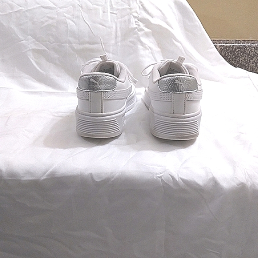 Puma SmashPlatfotm V3 Pop Up Metallics White Size 8.5 Women's Lace Up Detail - Picture 3 of 7